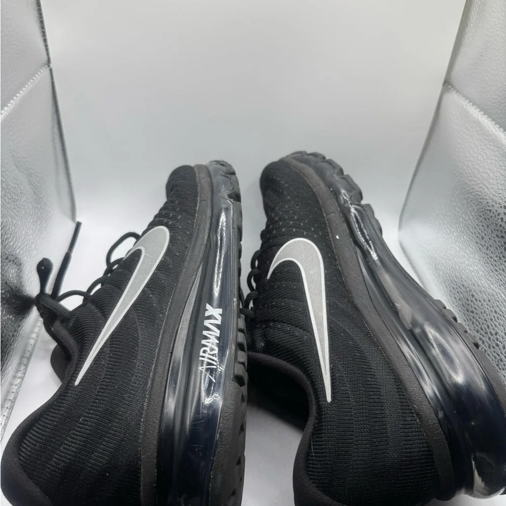 Nike Black and‎ White Sneakers with Air Max Cushioning